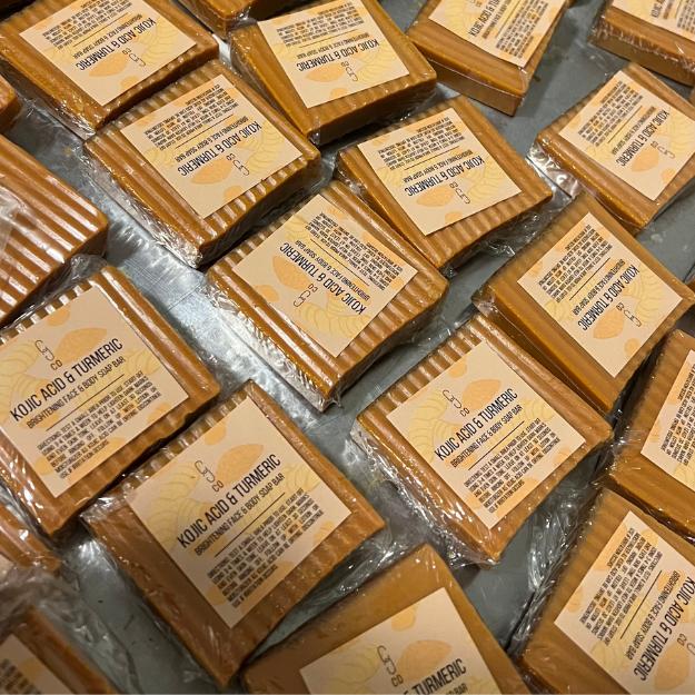 CGCO Kojic Acid & Turmeric Brightening Bar Handmade Soap for Acne Spots - Silky Smooth Skin Face & Body Care